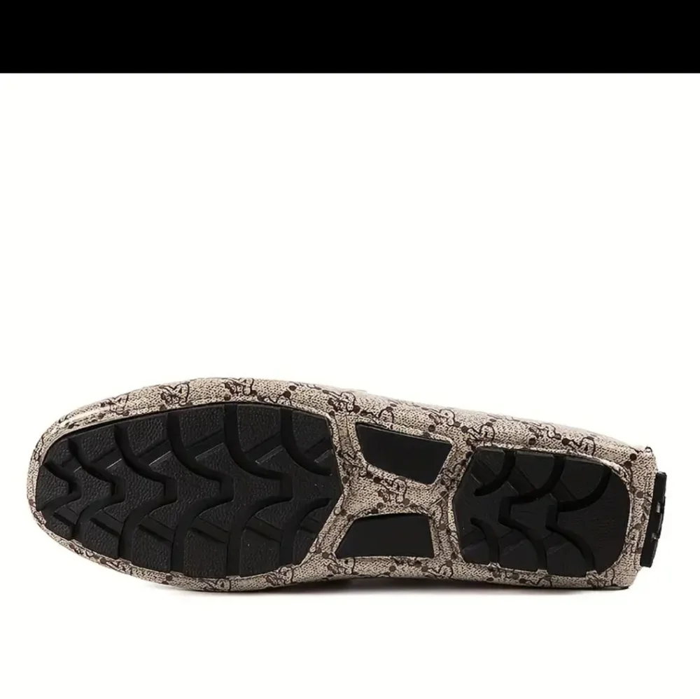 Like New - Mens Designer Inspired Loafers - Picture 4 of 4